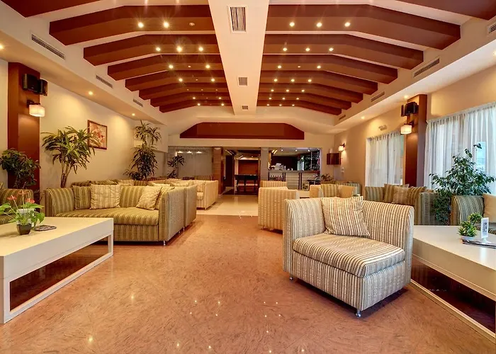 Üdülőközpont Redenka Club 3*