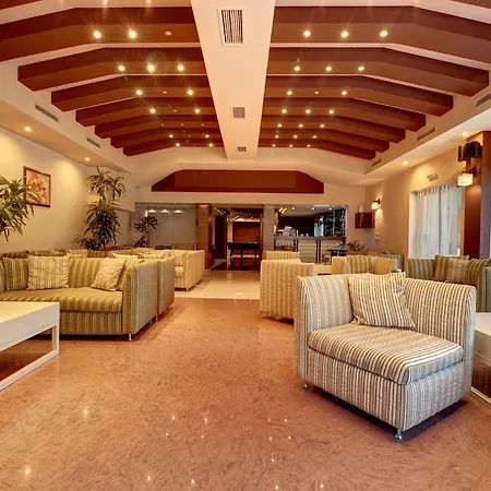 Complex Redenka Club 3*